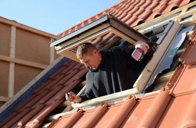 Pose de fenêtres de toit Velux à Guchen